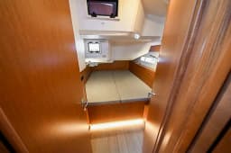 Bavaria C46 in Zadar / Marina Zadar thumbnail 102