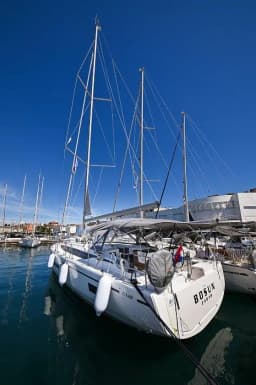 Bavaria C46 in Zadar / Marina Zadar thumbnail 11