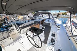 Bavaria C46 in Zadar / Marina Zadar thumbnail 117
