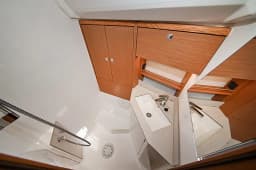 Bavaria C46 in Zadar / Marina Zadar thumbnail 59