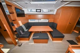 Bavaria C46 in Zadar / Marina Zadar thumbnail 76