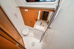 Bavaria C46 in Zadar / Marina Zadar thumbnail 92