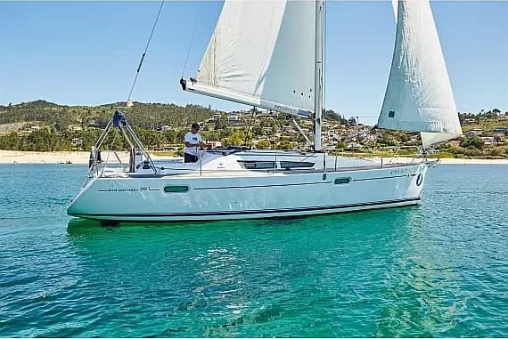 Sun Odyssey 39i in Vigo / Real Club Nautico de Vigo - Photo 1