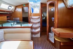 Sun Odyssey 39i in Vigo / Real Club Nautico de Vigo thumbnail 13
