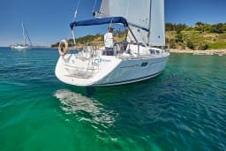 Sun Odyssey 39i in Vigo / Real Club Nautico de Vigo thumbnail 8
