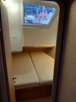 Dufour 430 in Sicily / Palermo / La Cala (Porto Palermo) thumbnail 5