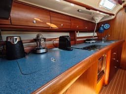 Bavaria 44 in Preveza Marina thumbnail 8