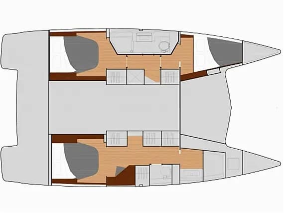 Lucia 40 in Marmaris Yacht Marina 的甲板布局图