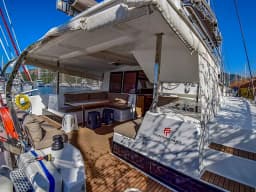 Lucia 40 in Marmaris Yacht Marina thumbnail 10