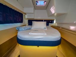 Lucia 40 in Marmaris Yacht Marina thumbnail 36