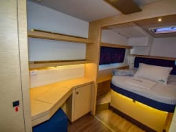 Lucia 40 in Marmaris Yacht Marina thumbnail 37