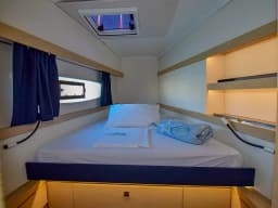 Lucia 40 in Marmaris Yacht Marina thumbnail 42