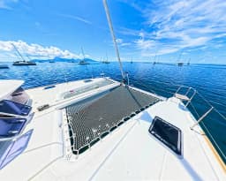 Lagoon 400 S2 in Papeete, Tahiti / Papeete thumbnail 11