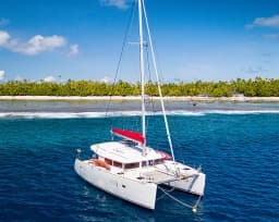Lagoon 400 S2 in Papeete, Tahiti / Papeete thumbnail 7
