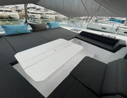 Bali 4.6 in Athens / Alimos Marina thumbnail 4