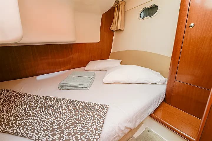 Prestige 32 in Sitges - Barcelona / Port d'Aiguadolç - Photo 4