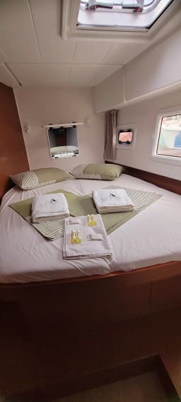 Lagoon 42 in Eden Island / Mahe, Victoria / Eden Island Marina thumbnail 19