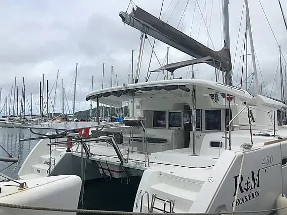 Lagoon 450 in Martinique / Le Marin - Photo 1