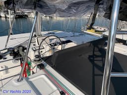 Lagoon 46 in Athens / Alimos Marina thumbnail 14