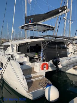 Lagoon 46 in Athens / Alimos Marina thumbnail 7