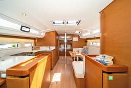 Sun Odyssey 440 in Skiathos thumbnail 13