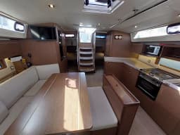Oceanis 46.1 in Lavrion Main Port thumbnail 8