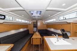Bavaria Cruiser 34 Style in Zadar / Marina Zadar thumbnail 10