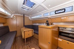 Bavaria Cruiser 34 Style in Zadar / Marina Zadar thumbnail 12