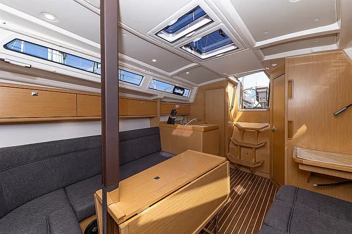 Bavaria Cruiser 34 Style in Zadar / Marina Zadar - Photo 4