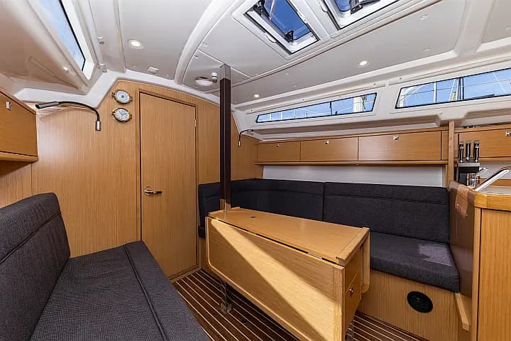 Bavaria Cruiser 34 Style in Zadar / Marina Zadar - Photo 5