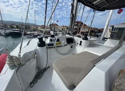 Bali 4.4 in Lefkada / Port of Lefkas thumbnail 9