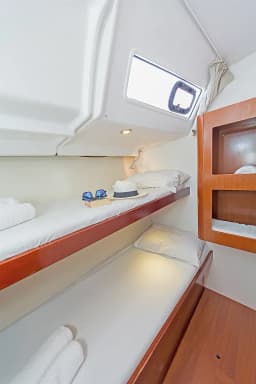 Oceanis 50 in Athens / Alimos Marina thumbnail 4