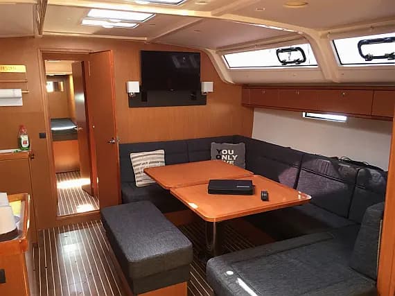 Bavaria 51 Cruiser in Skiathos - Photo 3