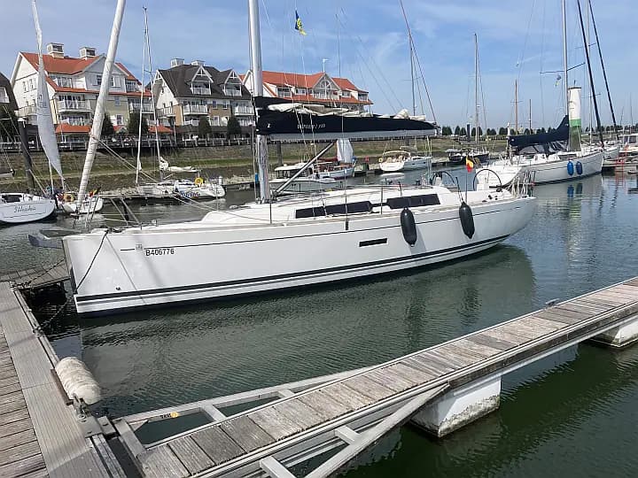 Dufour 335 Grand Large in Nieuwpoort / KYCN Nieuwpoort - Photo 4
