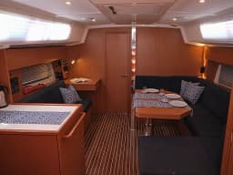 Bavaria C42 in Fethiye / Ece Marina thumbnail 2
