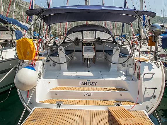 Bavaria Cruiser 51 in Trogir / ACI Marina Trogir - Photo 2