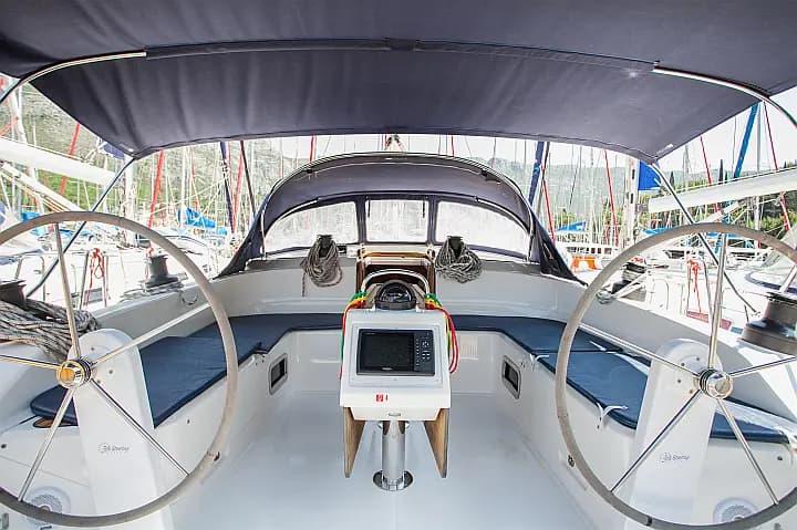 Bavaria Cruiser 51 in Trogir / ACI Marina Trogir - Photo 1