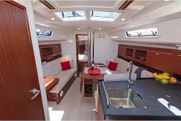Hanse 345 in Preveza Main Port thumbnail 2