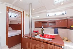 Hanse 345 in Preveza Main Port thumbnail 9