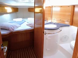Bavaria 38 Cruiser in Lavrion Main Port thumbnail 3