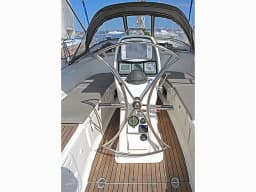 Bavaria 38 Cruiser in Lavrion Main Port thumbnail 7