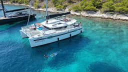 Lagoon 450 Sport in Zanzibar / Azam Marina thumbnail 15