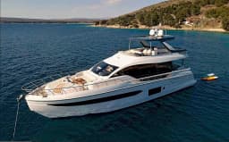 Azimut 78 Fly in Split / ACI Marina Split thumbnail 6