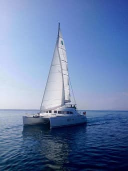 Lagoon 380 in Athens / Alimos Marina thumbnail 17