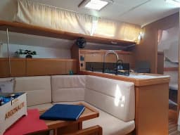 Sun Odyssey 42 i in Lefkada / Nikiana Marina thumbnail 16