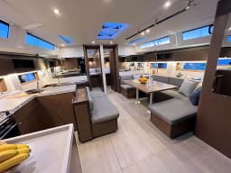Oceanis 51.1 in Pula / Tehnomont Marina Veruda thumbnail 15