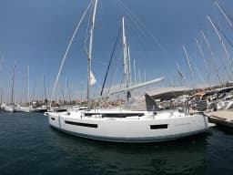Sun Odyssey 490 in Šibenik / D-Marin Marina Mandalina thumbnail 20