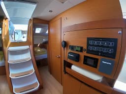 Sun Odyssey 490 in Šibenik / D-Marin Marina Mandalina thumbnail 27