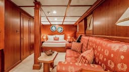 Motoryacht in Split / ACI Marina Split thumbnail 42