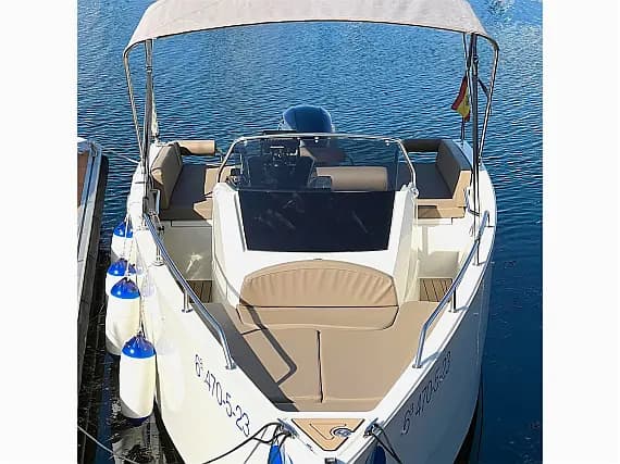 Nuva M6 Open in Vigo / Real Club Nautico de Vigo - Photo 2